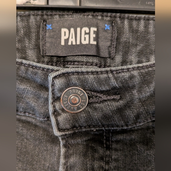 PAIGE Black Ankle Cropped Cindy Jeans - Picture 5 of 7